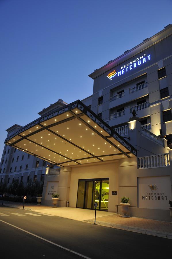 ホテル メットコート アット エンペラーズ パレス ケンプトンパーク エクステリア 写真